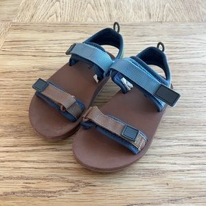 Old Navy toddler sandals